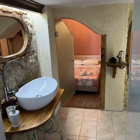 Couette-café Attiki