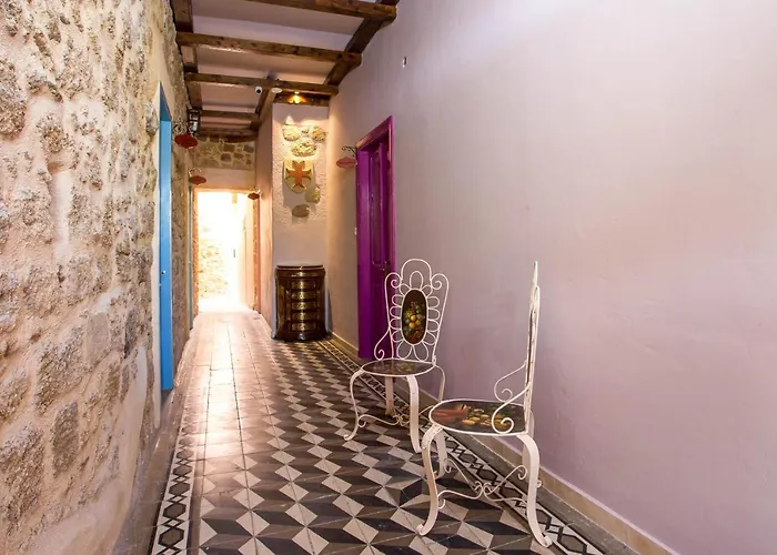 Attiki Bed & Breakfast 3*