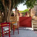 Bed & Breakfast Attiki 3*