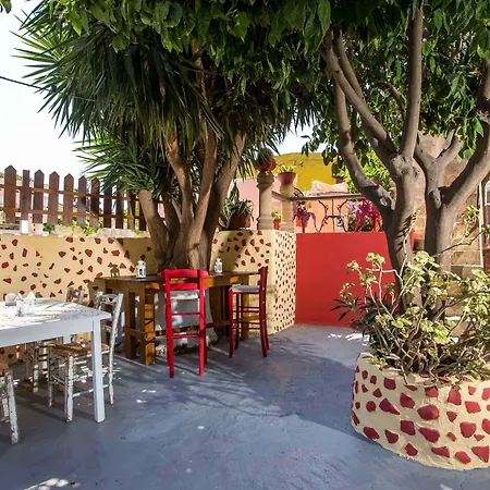 Attiki Bed & Breakfast