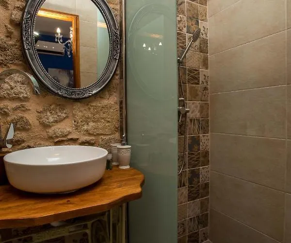 Attiki Bed & Breakfast