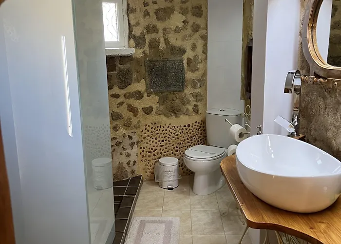 Bed & Breakfast Attiki 3*